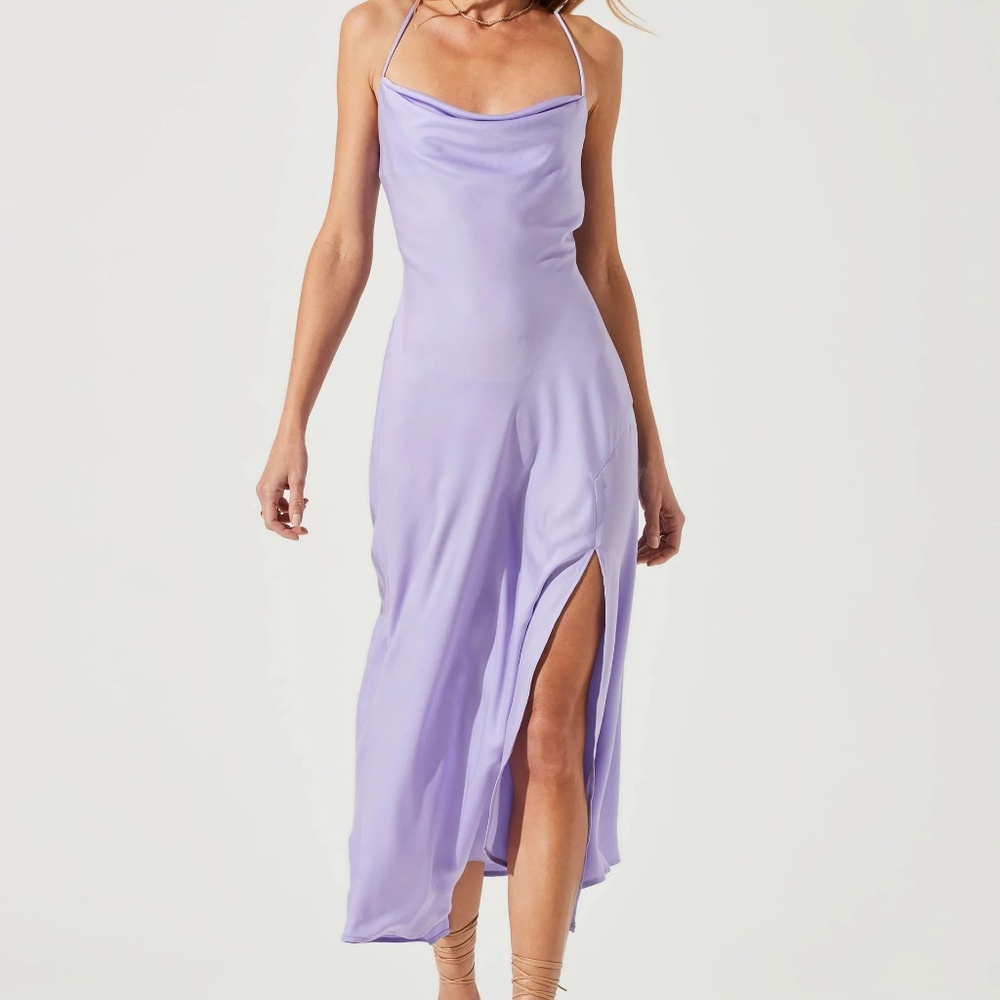 ASTR The Label Gaia Midi Dress in Purple Pop
